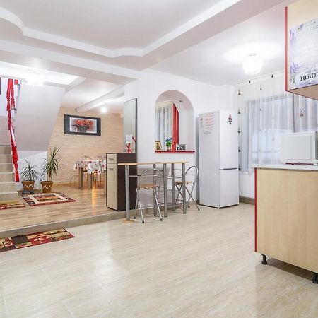 Вілла Vila Darian Буштені Екстер'єр фото